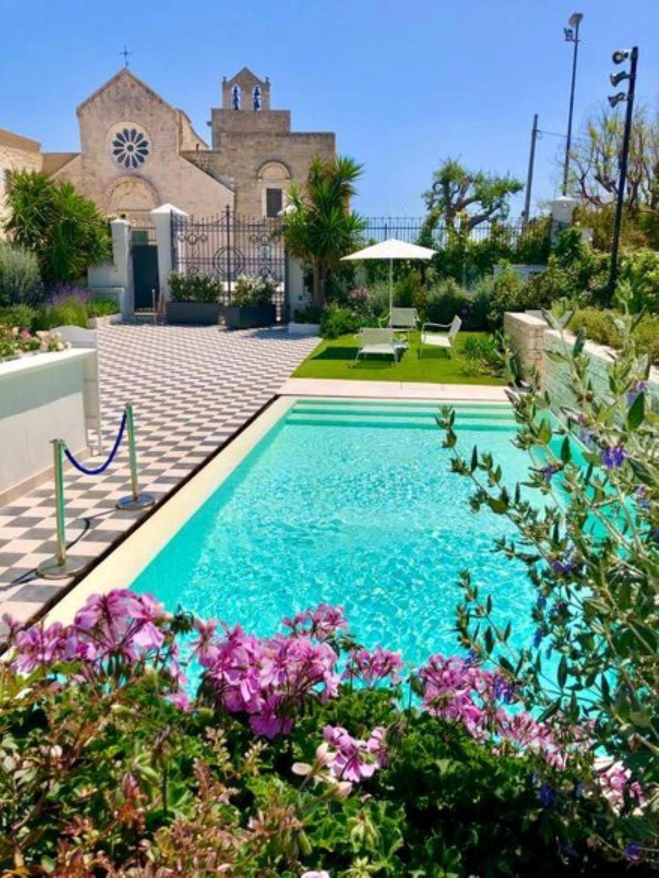 Villa Ascosa - Relais sul Mare Trani Esterno foto